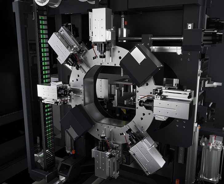 CNC-Bearbeitungszentren + Quadra Fräsaggregat Emmegi 2